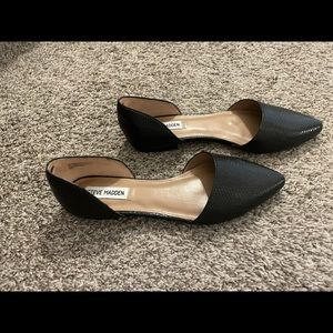 Steve Madden snake skin flats with pointed toe NWT